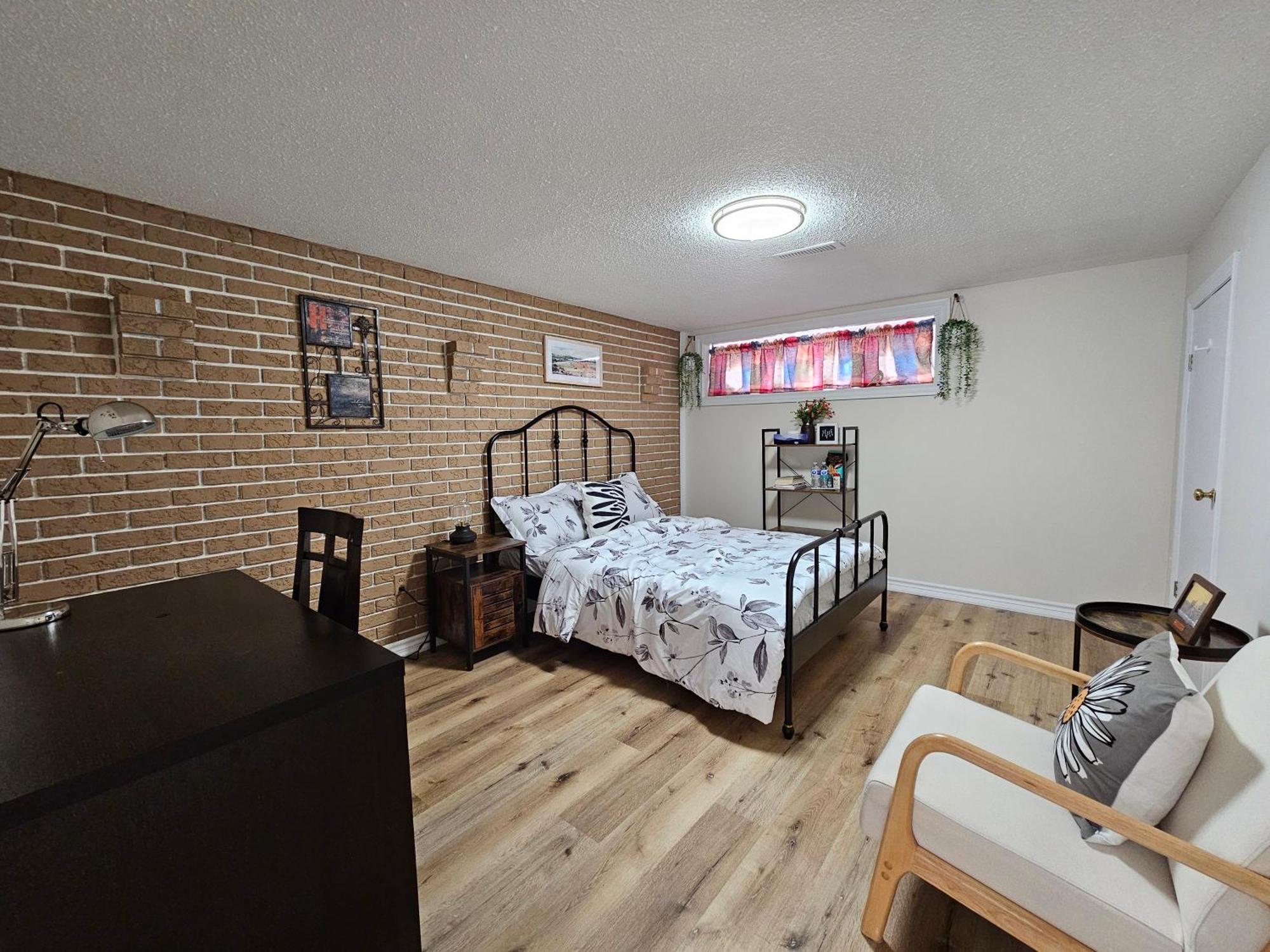 شقة Newly-Renovated 3Br House, 12 Minutes To Airport تورونتو المظهر الخارجي الصورة